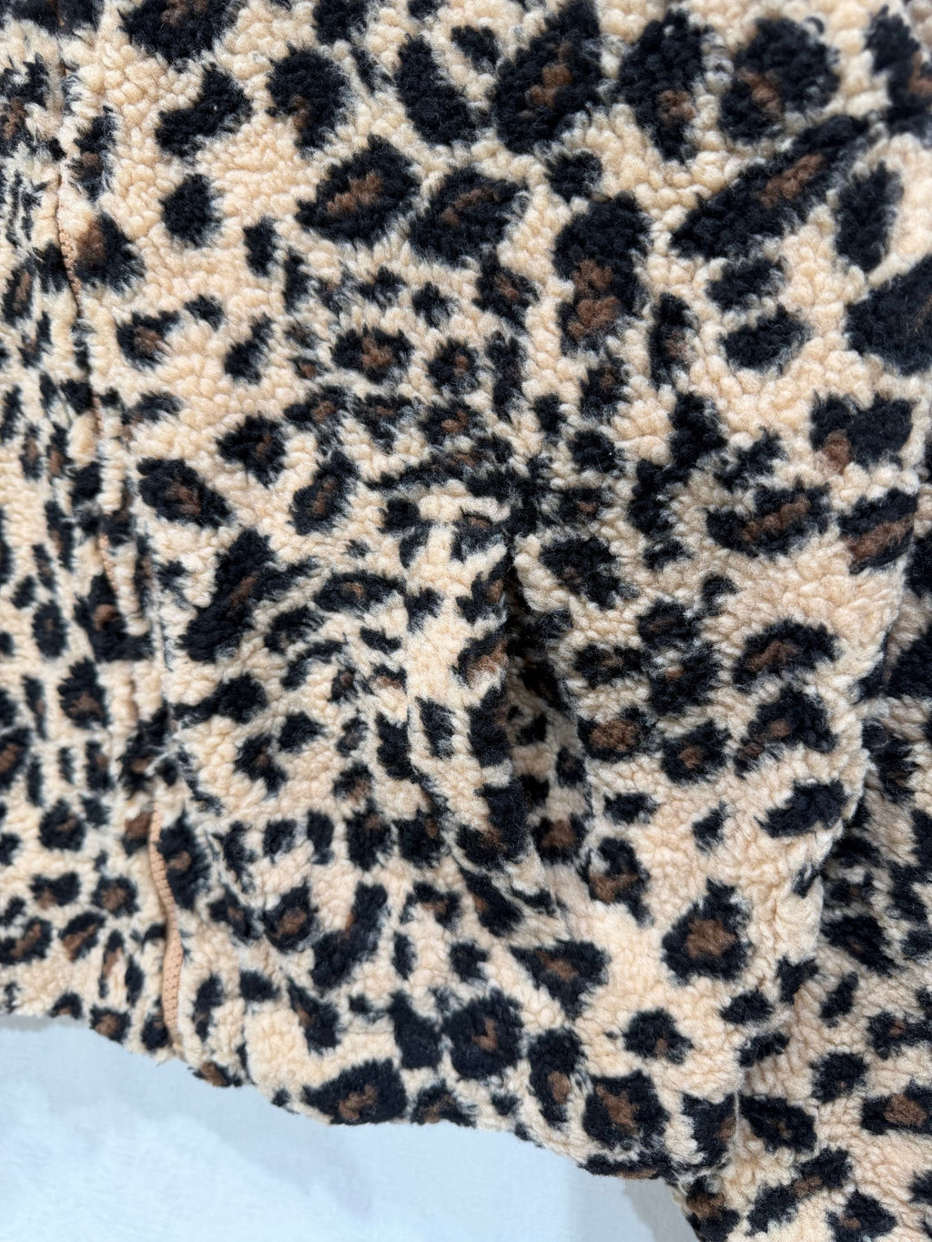 Polaire léopard zippée femme – Beige & noir