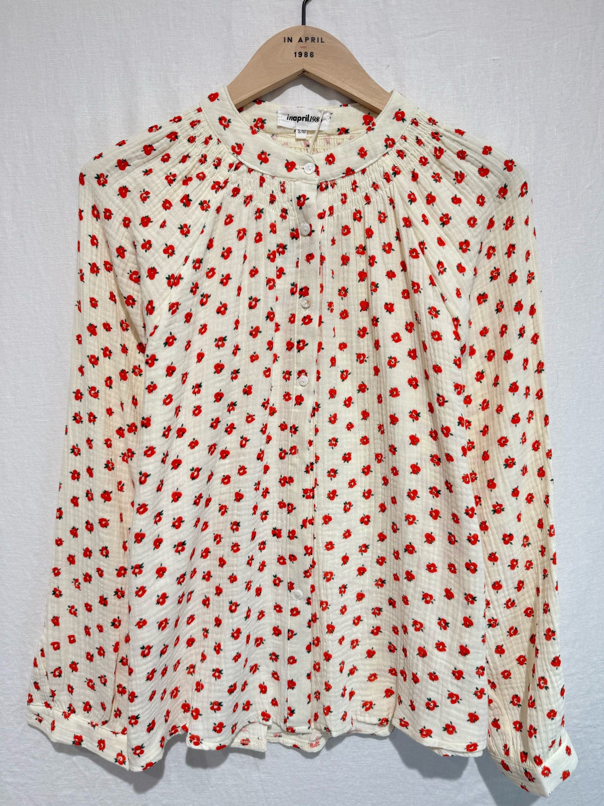 Blouse fleurie en gaze de coton