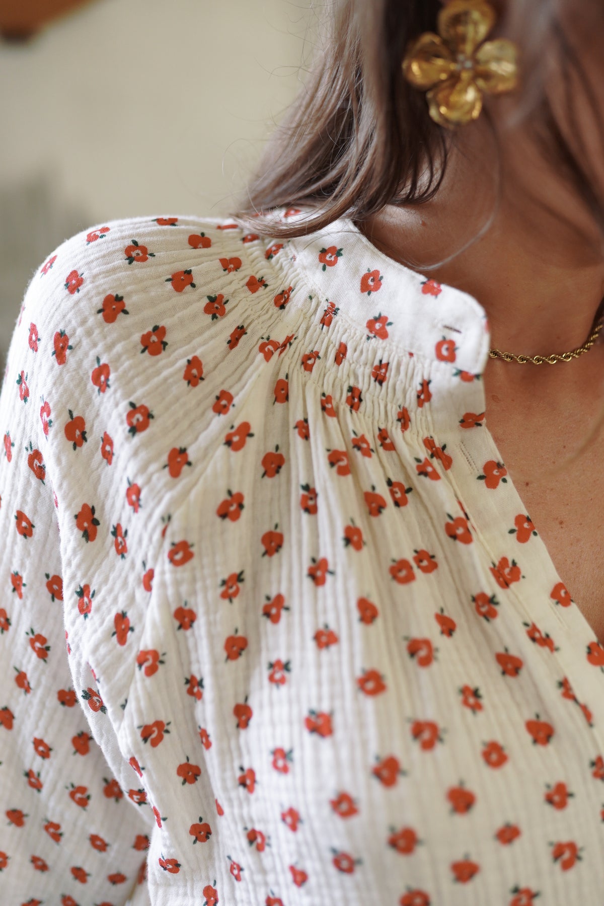 Blouse fleurie en gaze de coton