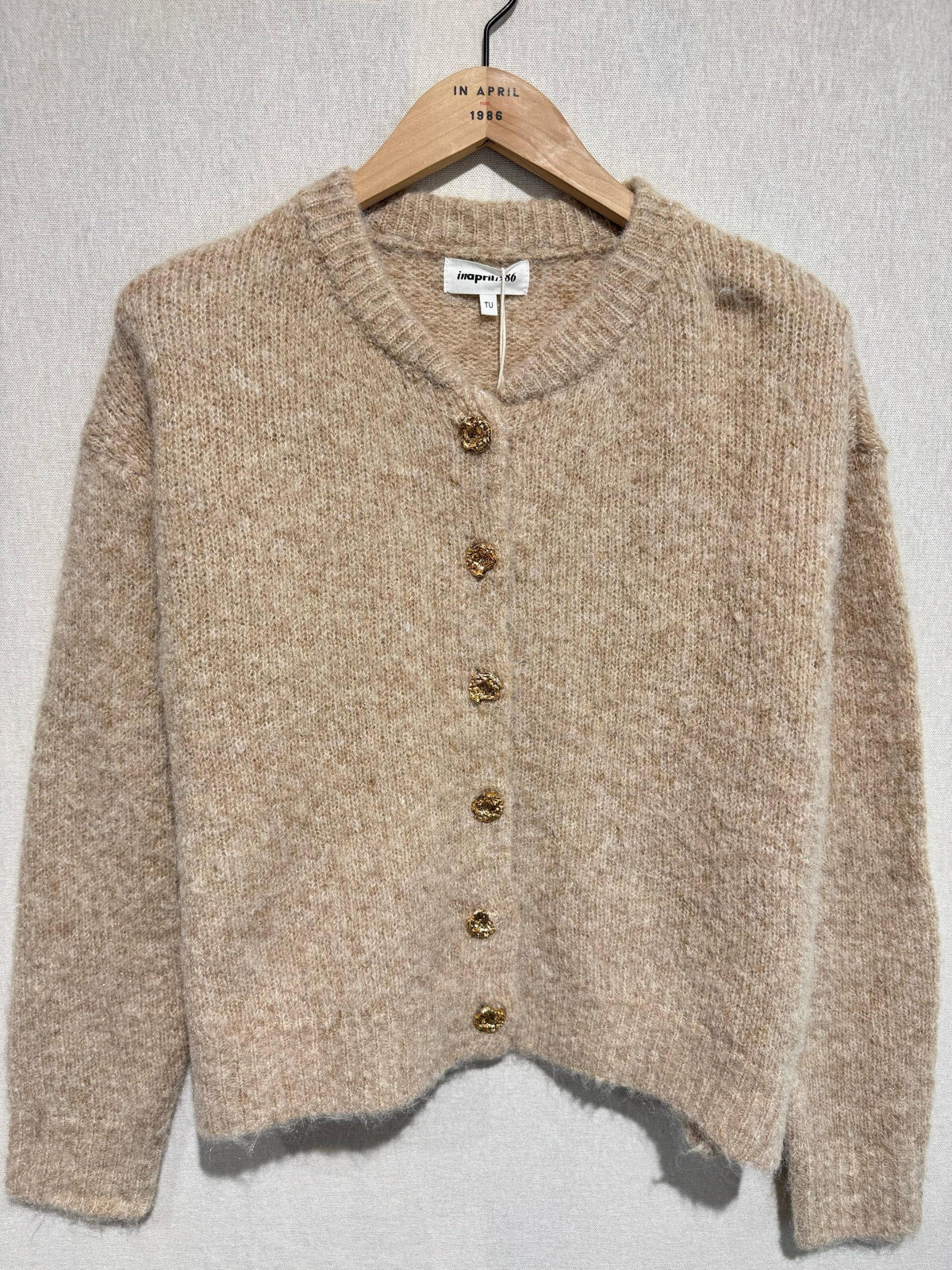 Gilet Beige à Boutons Dorés